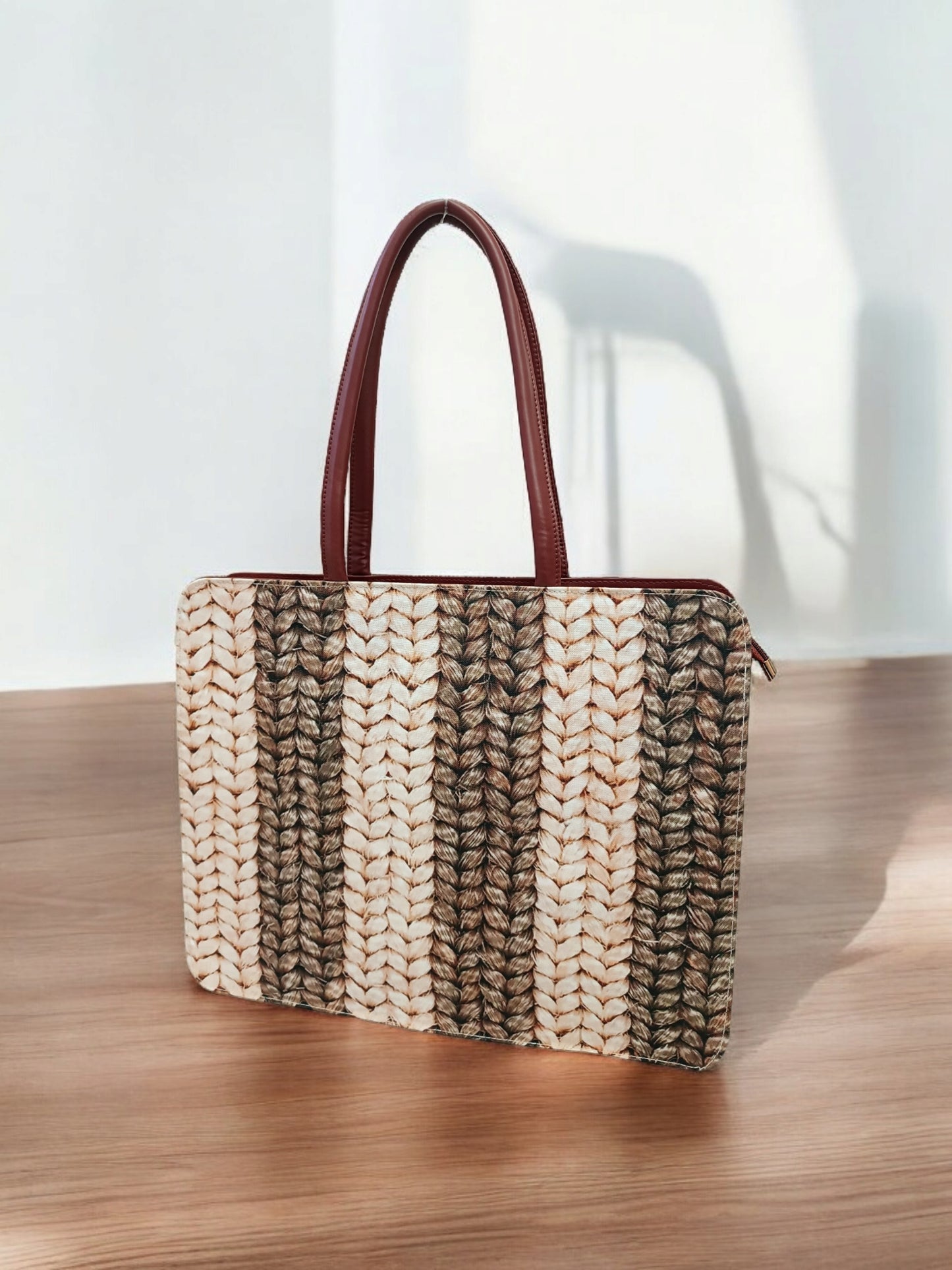 The Curve Laptop Totes...