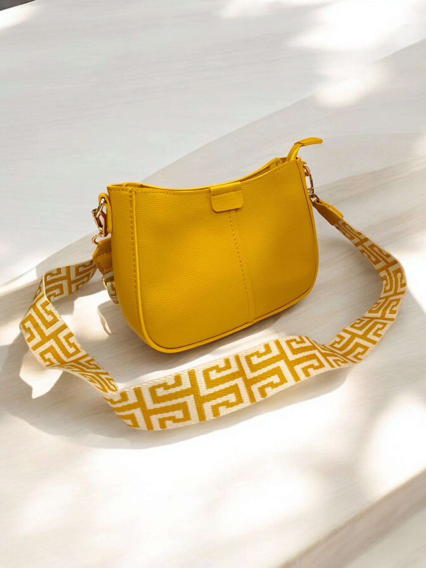 Carelle - The Broad Belt Sling