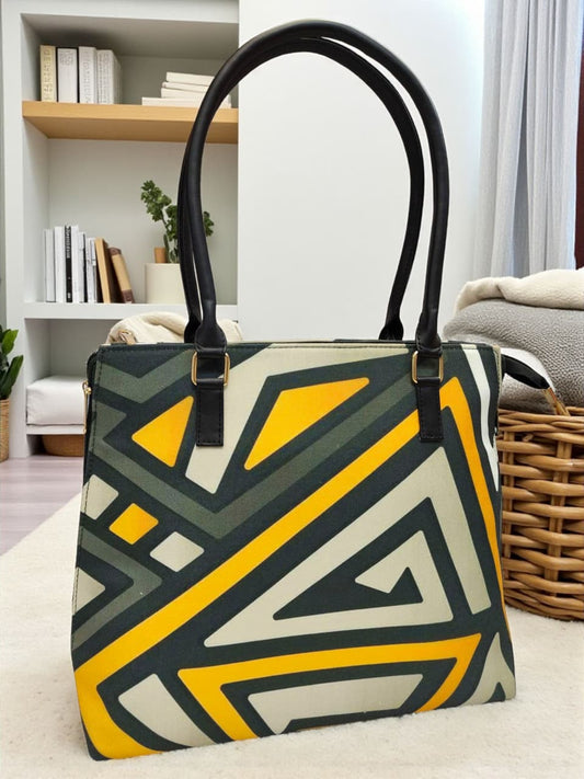 The Side Zipper Tote