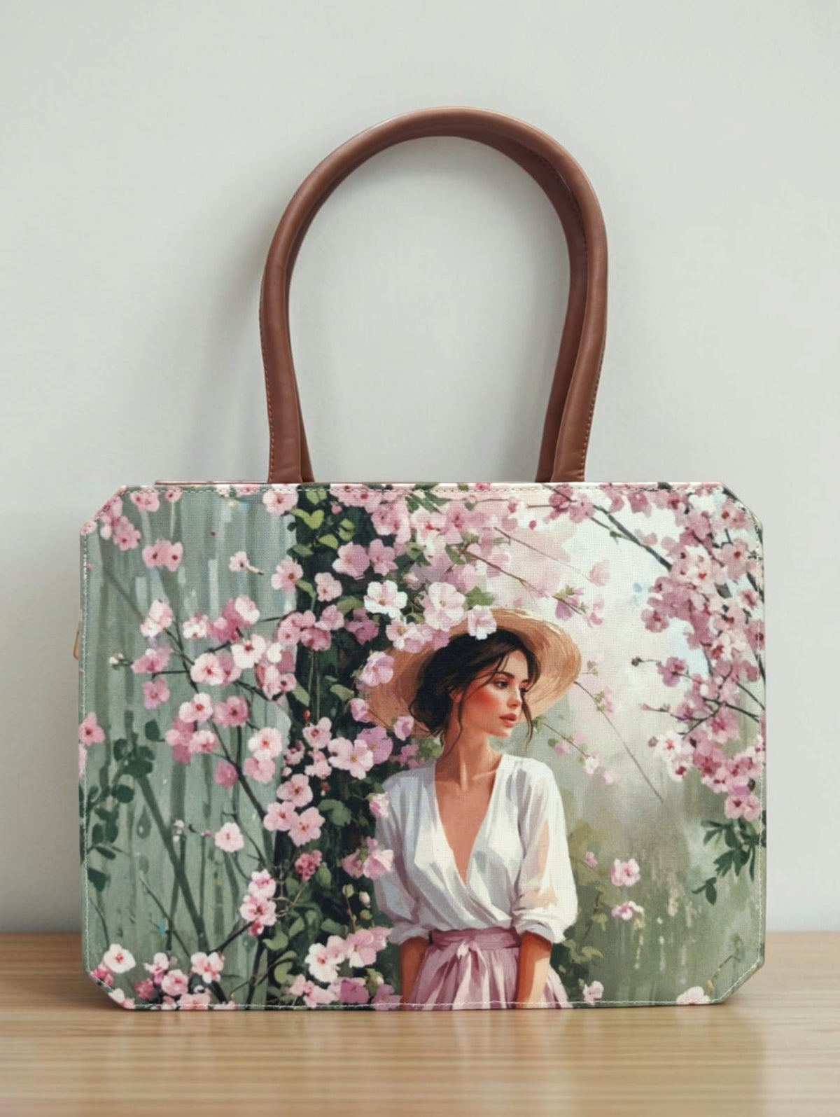 The Elsa Tote