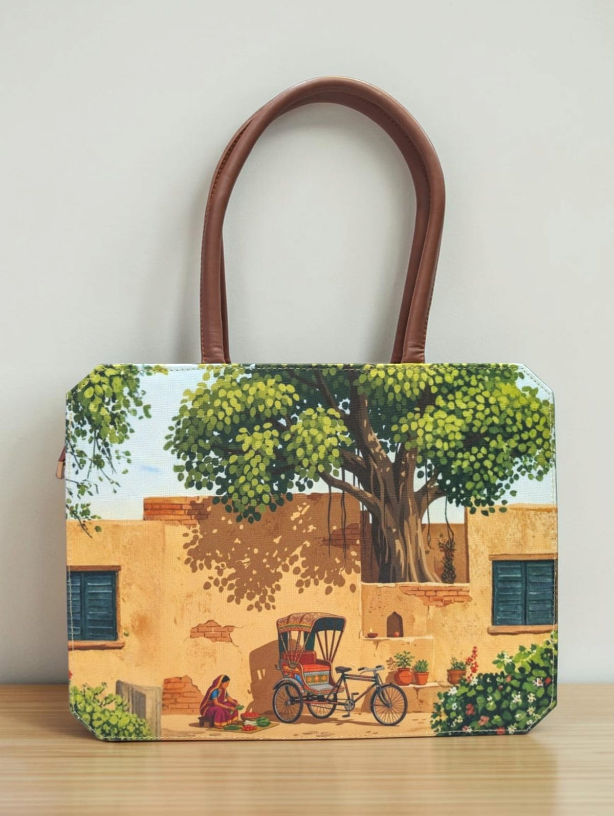 The Elsa Tote