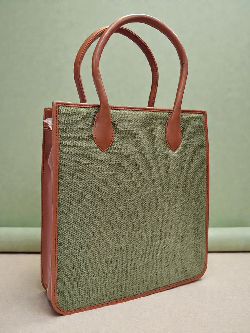 The Verti-Box Tote - Jute
