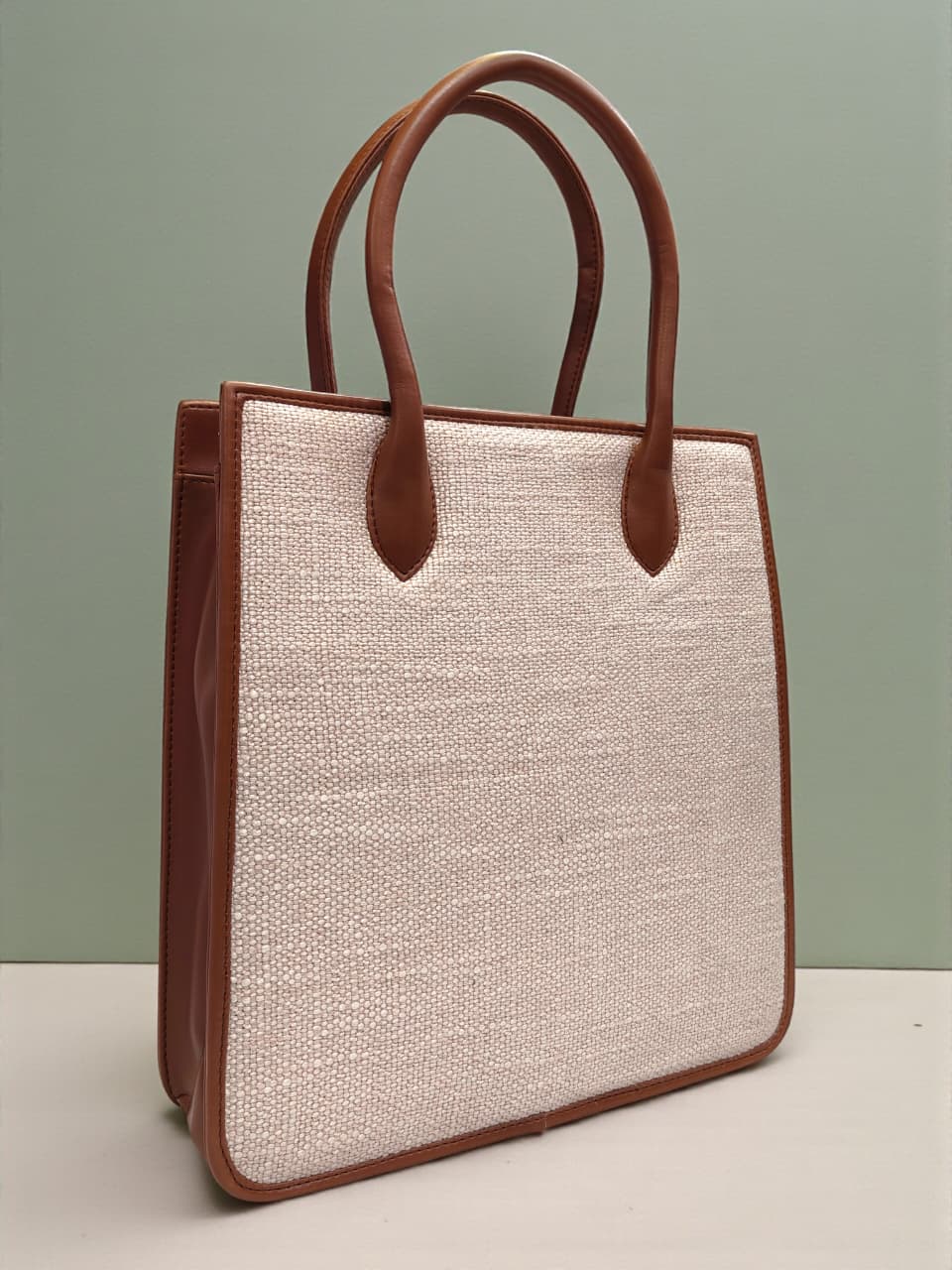 The Verti-Box Tote - Jute