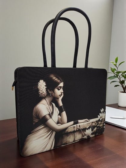 The Curve Laptop Tote