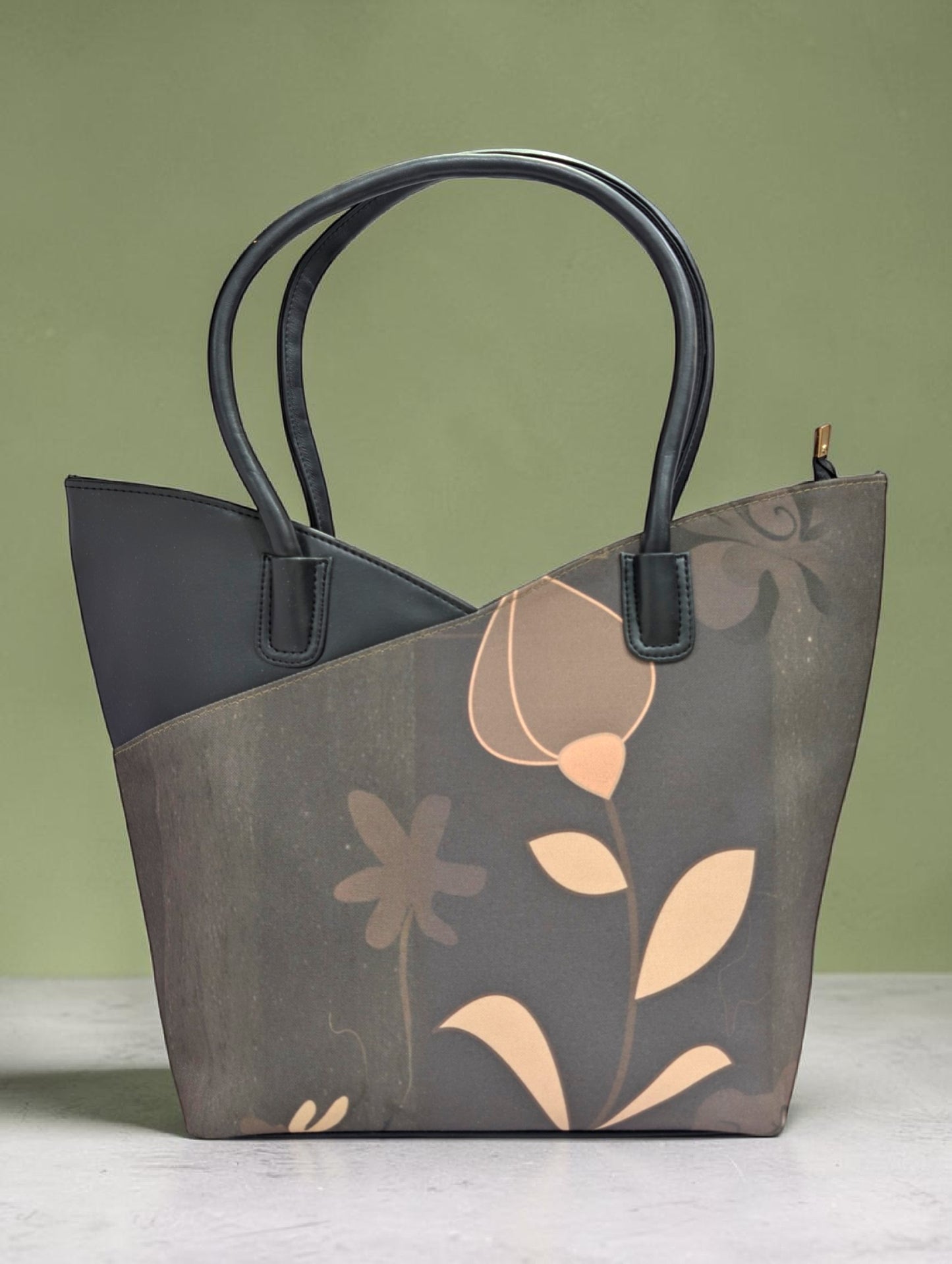 The Arch Tote