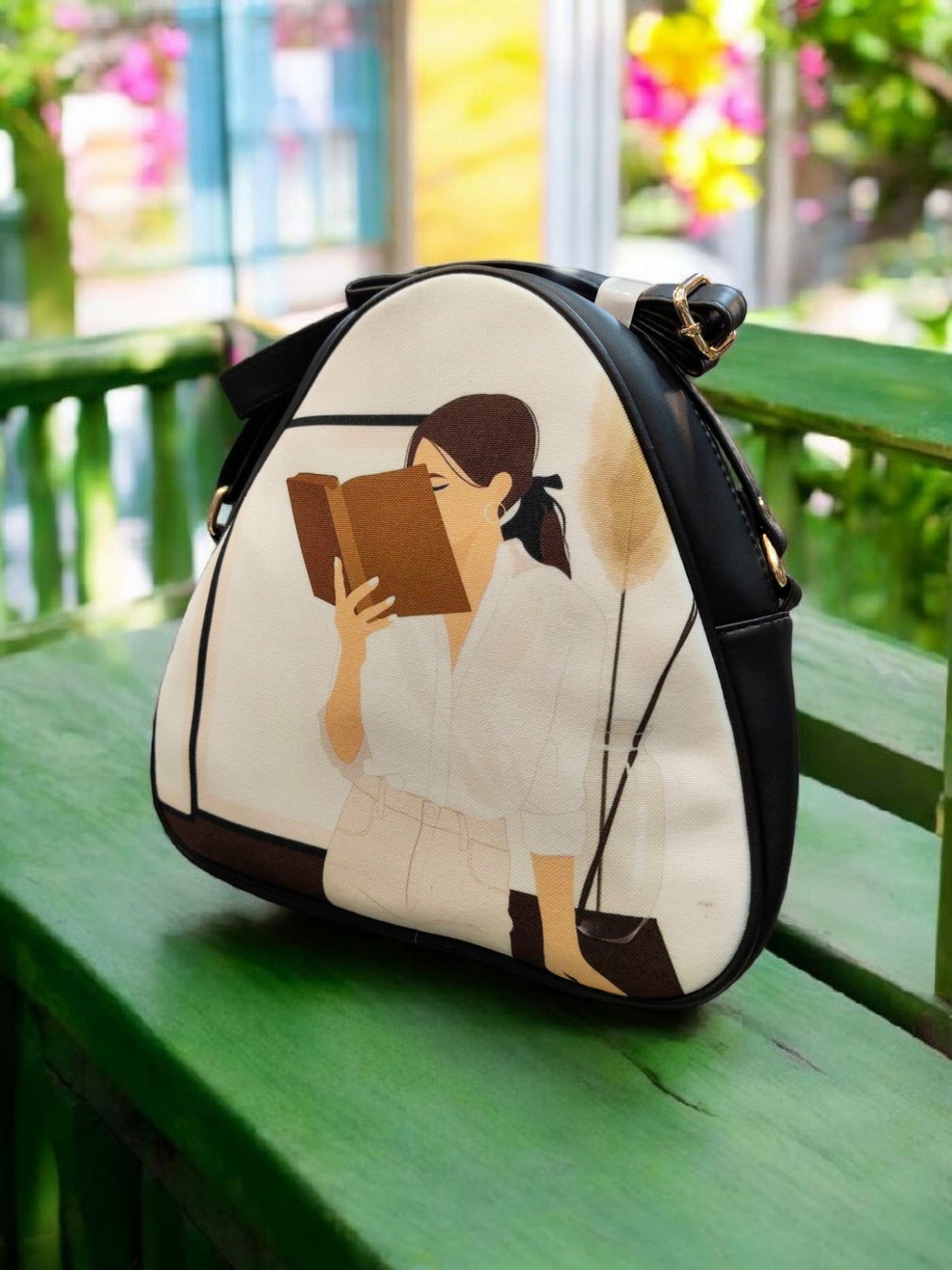 Janvi - The Dome Sling