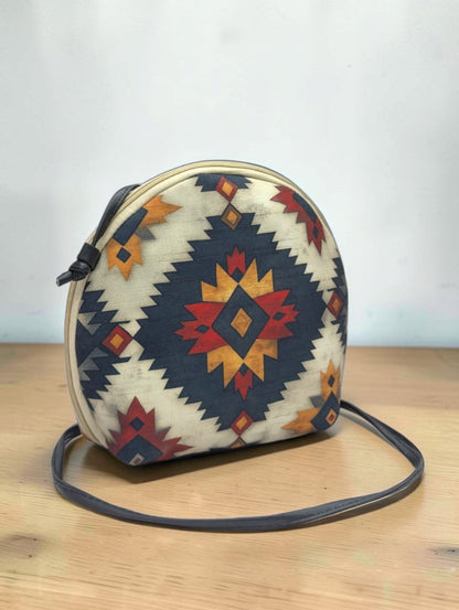 The Pittu Sling - Design No. 04