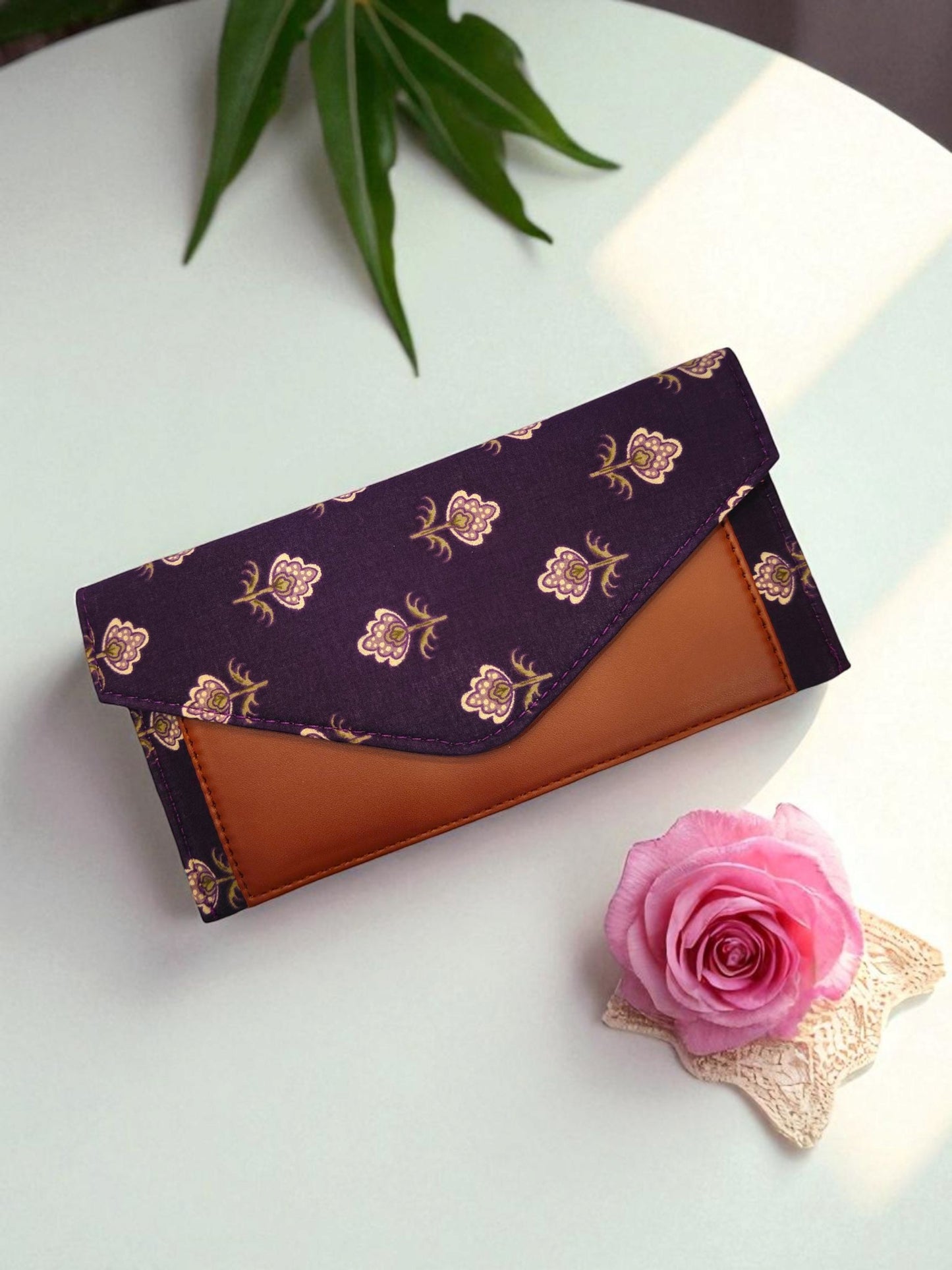 The Sleek Cotton Wallet