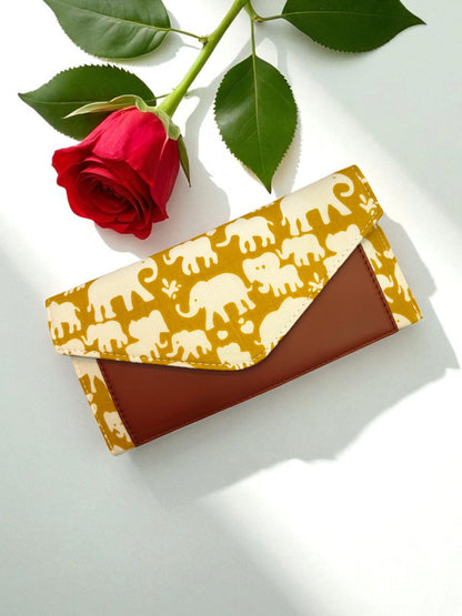 The Sleek Cotton Wallet