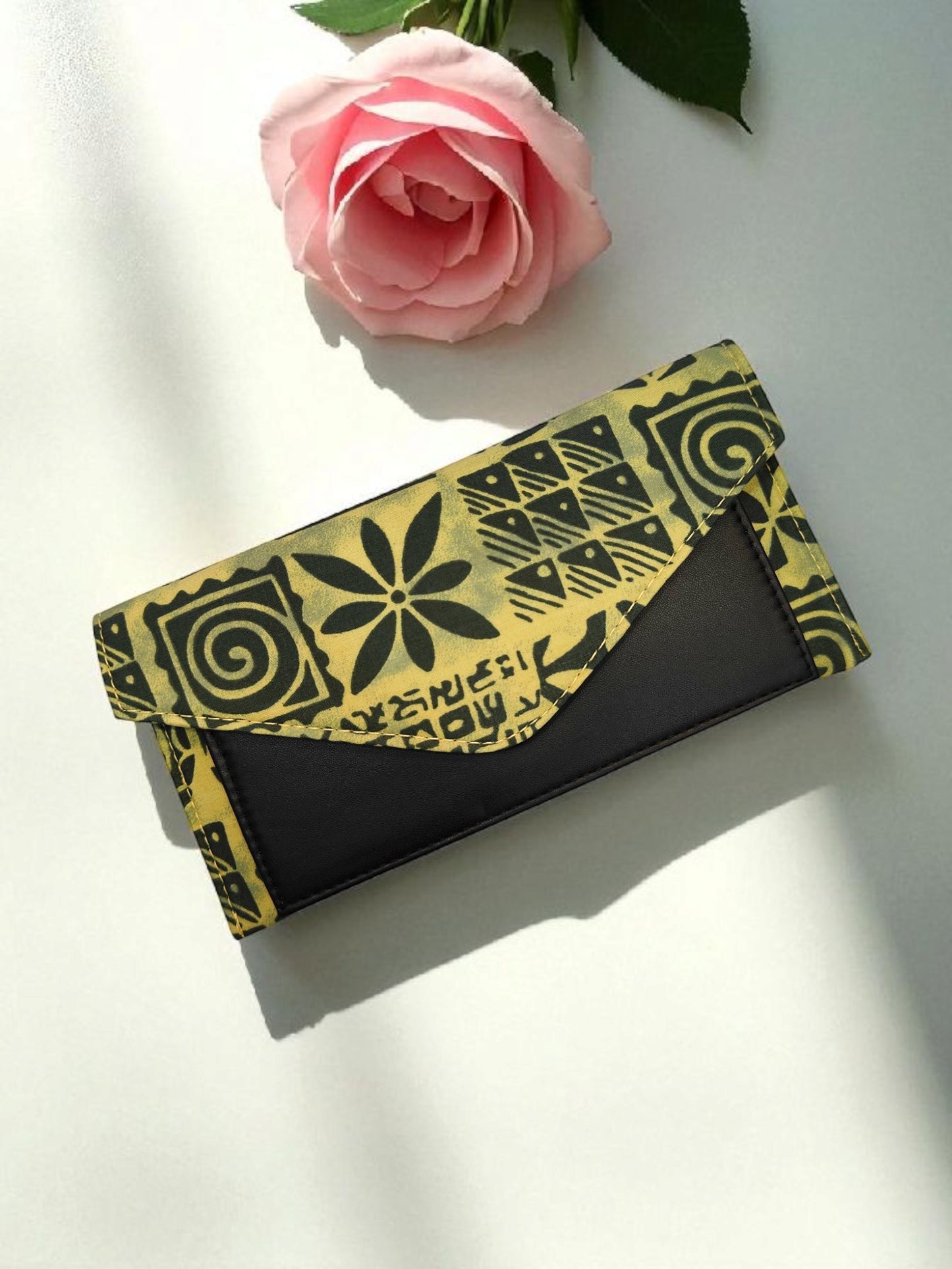 The Sleek Cotton Wallet