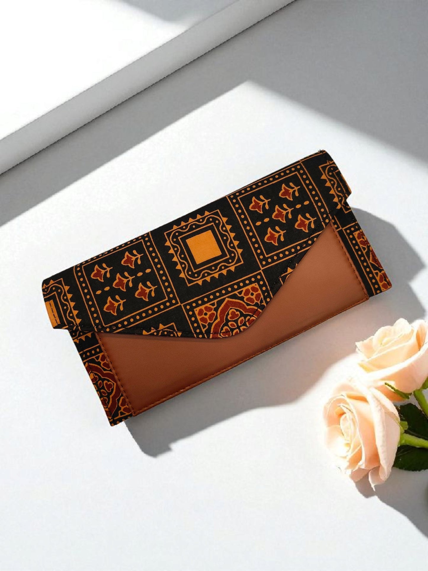 The Sleek Cotton Wallet